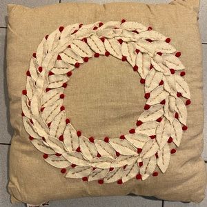 Holiday throw pillow